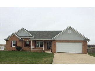 472 Spring Run Dr, Apple Creek, OH 44606