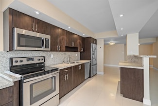 18051 Biscayne Blvd Unit 901, Aventura, FL 33160