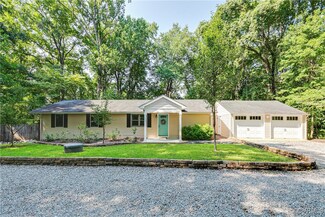 6737 Rural Point Rd, Mechanicsville, VA 23116