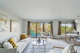 1100 S Atlantic St Unit 307, Seattle, WA 98134
