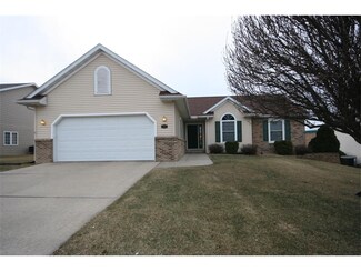 410 Page St, Williamsburg, IA 52361