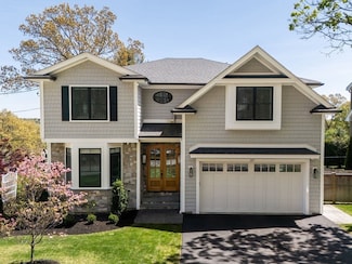 327 Prospect Hill Rd, Waltham, MA 02451