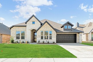 110 Red Cedar Ct, Balch Springs, TX 75181
