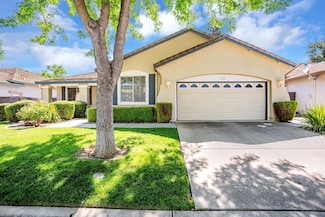 9505 Emerald Cove Ln, Elk Grove, CA 95758