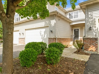 31 Melrose Ct, South Elgin, IL 60177