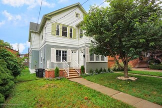 20 Locust Ave, Staten Island, NY 10306