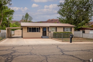 527 Palisade Dr, Moab, UT 84532