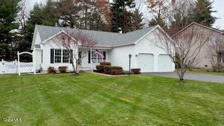 26 Whitney Rd S, Saratoga Springs, NY 12866