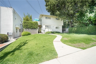 187 N Mountain Trail Unit B, Sierra Madre, CA 91024