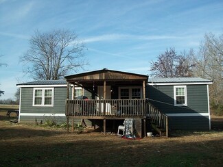 2401 Sharpes Garden Rd, Lewisburg, KY 42256