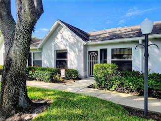 10188 Regent Cir Unit 2802, Naples, FL 34109