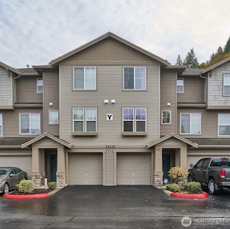 15325 SE 155th Place Unit Y3, Renton, WA 98058