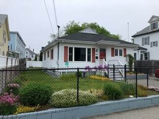 164 Ennell St, Lowell, MA 01850