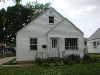 527 Carver Blvd, Toledo, OH 43607