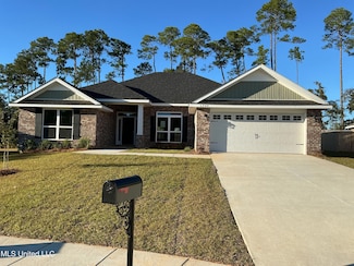 6284 Emerald Lake Dr, Biloxi, MS 39532