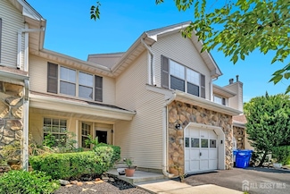 122 Salem Rd, North Brunswick, NJ 08902
