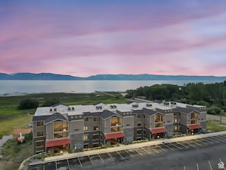 35 E 150 S Unit 201B, Garden City, UT 84028