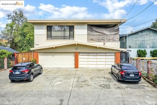 3300 Brookdale Ave, Oakland, CA 94602