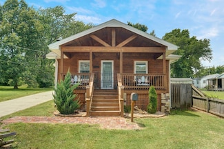 2845 N Grant Ave, Springfield, MO 65803