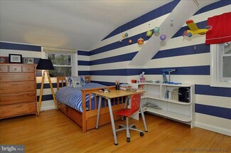 9309 Adelaide Dr, Bethesda, MD 20817
