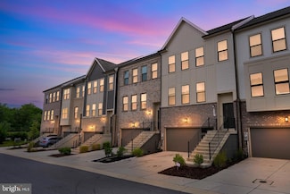 3344 Pitch Pine Dr, Laurel, MD 20724