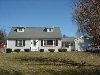 8 Valley Ln, Avon, NY 14414