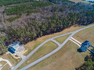 251 S Brightleaf Dr, Minnesott Beach, NC 28510