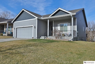 7022 N 138th Avenue Cir, Omaha, NE 68142
