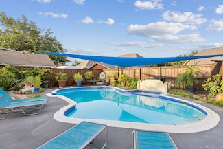 1814 Westshore Dr, Garland, TX 75043