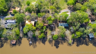 0 Peninsula Dr, Fort Towson, OK 74735