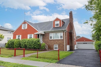 426 N High St, Mount Vernon, NY 10552