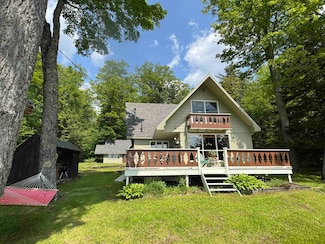 38 Snow Rd, Dover, VT 05356