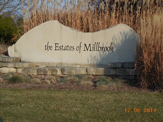 9135 Stonewall Dr, Millbrook, IL 60536