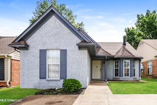 7692 Lilly Ln, Southaven, MS 38671