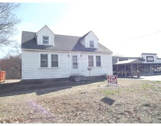 1117 Grafton St, Worcester, MA 01604