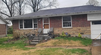 1204 Mead Dr, Saint Louis, MO 63137