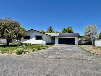 4463 Barry Ave, Klamath Falls, OR 97603