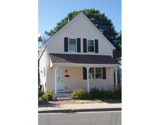 35 Cherry St, Plymouth, MA 02360