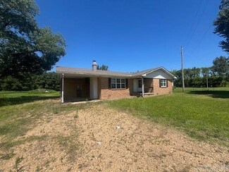463 Jackson Rd, Marmaduke, AR 72443