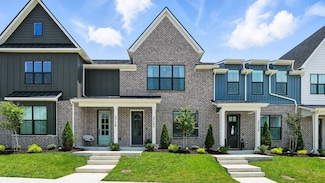 2722 Bramblewood Ln, Thompson's Station, TN 37179
