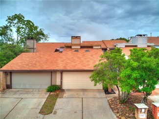 1923 Three Stars Rd, Edmond, OK 73034