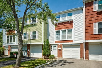 1924 Hastings Ct Unit 3, Schaumburg, IL 60194