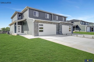 127 W Cowdrey Ln, Lincoln, NE 68523