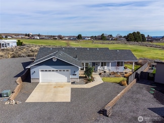 409 Apricot Place S, Mattawa, WA 99349