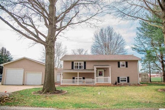 1320 Center St, Carthage, IL 62321