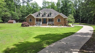 1813 Taft Rd, Chesapeake, VA 23322