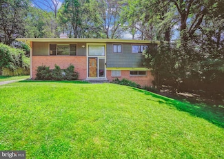 11403 Fairoak Dr, Silver Spring, MD 20902