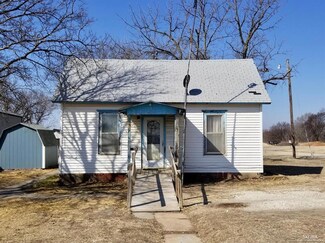 517 N Lincoln St, Marquette, KS 67464
