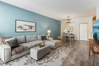 4517 Victor Path Unit 4, Hugo, MN 55038