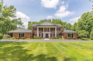 50 Portland Dr, Saint Louis, MO 63131